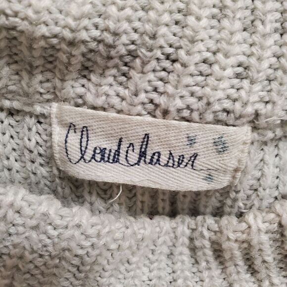 Cloud Chaser Gray Mock Turtleneck Sleeveless Sweater - Picture 5 of 5
